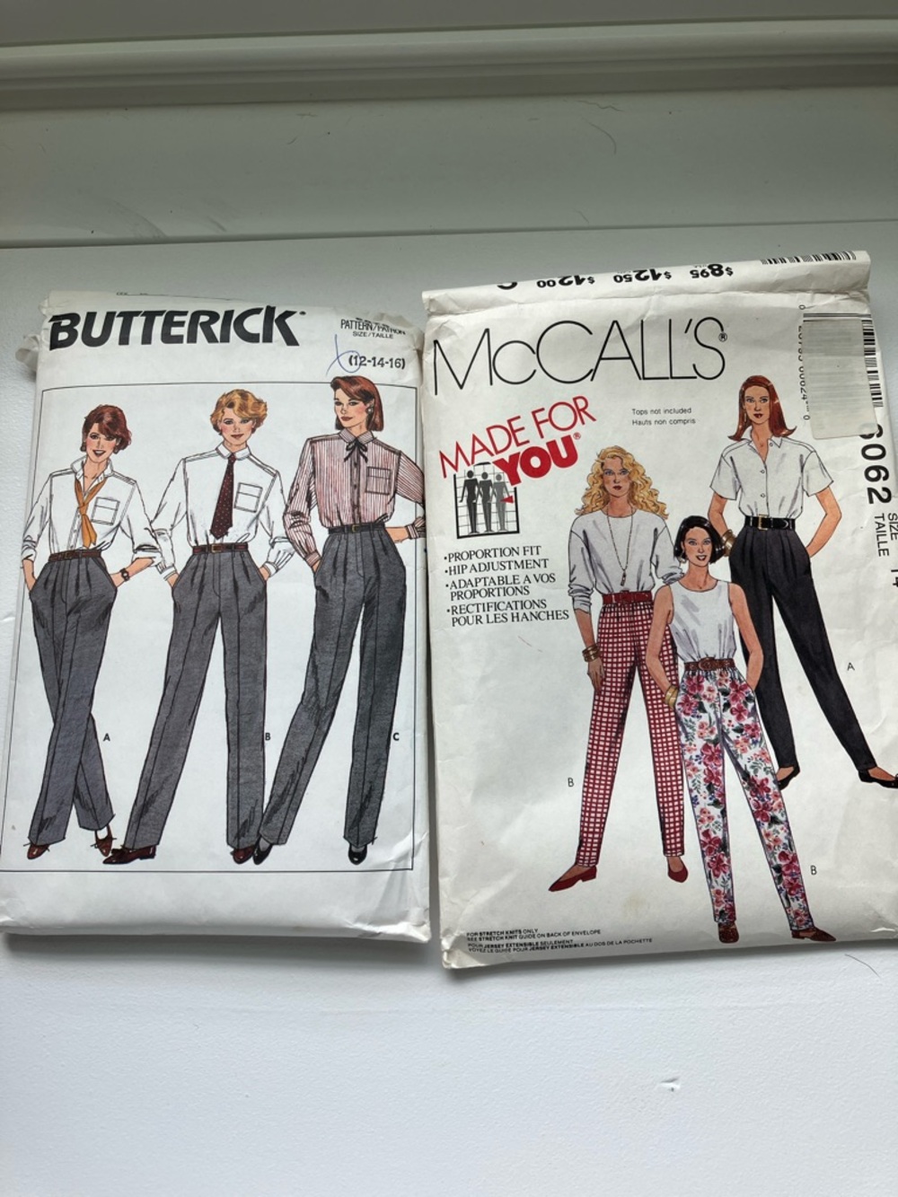 16 vintage sewing patterns, women’s pants skirts, and jackets size is 10–16 - Picture 14 of 16
